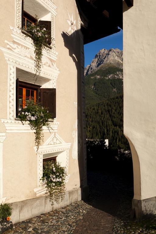 Hotel Astras Scuol Dış mekan fotoğraf