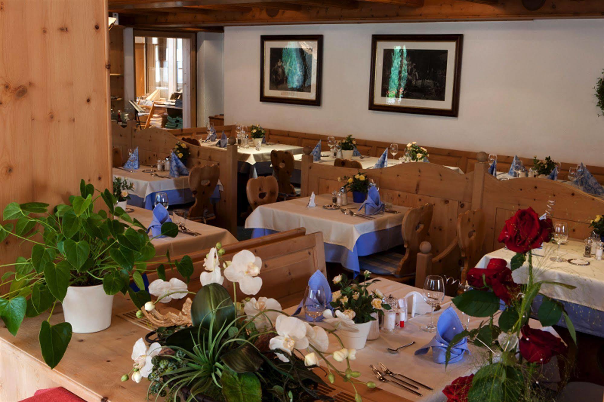 Hotel Astras Scuol Dış mekan fotoğraf